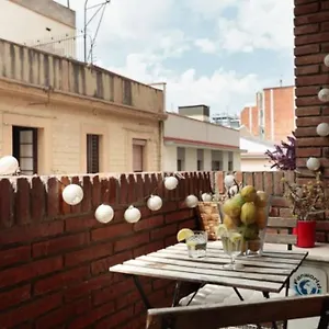 https://apt-renovated-in-vila-de-gracia.catalonia-hotels.com